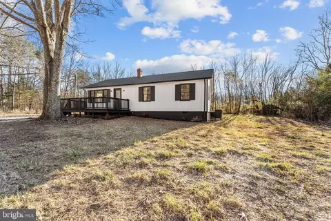 7876 Pine Stake Rd, Rhoadesville, VA 22542 photo 2