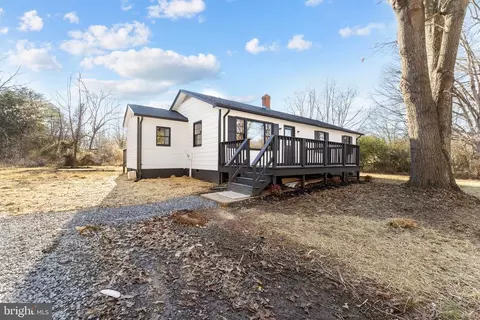 7876 Pine Stake Rd, Rhoadesville, VA 22542 photo 1