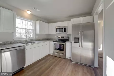 7876 Pine Stake Rd, Rhoadesville, VA 22542 photo 9
