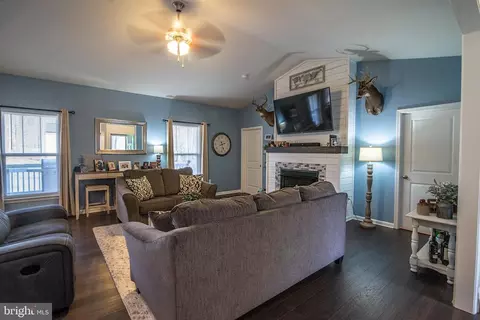 8483 Swan Woods Rd, Rhoadesville, VA 22542 photo 15