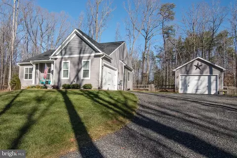 8483 Swan Woods Rd, Rhoadesville, VA 22542 photo 4