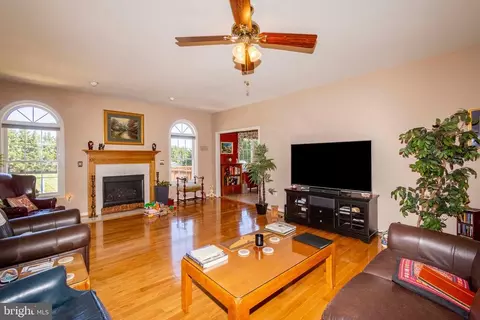 27472 Mine Run Rd, Rhoadesville, VA 22542 photo 5