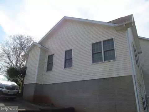 323 Harper Dr, Orange, VA 22960 photo 2