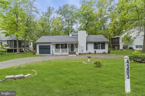 4303 Lakeview Pkwy, Locust Grove, VA 22508