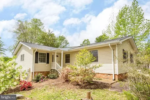 100 Mount Vernon Ct, Locust Grove, VA 22508