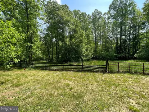 9595 Grasty Gold Mine Rd, Rhoadesville, VA 22542 photo 5