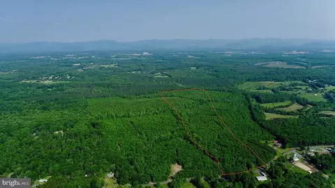 Ridge Rd, Somerset, VA 22972