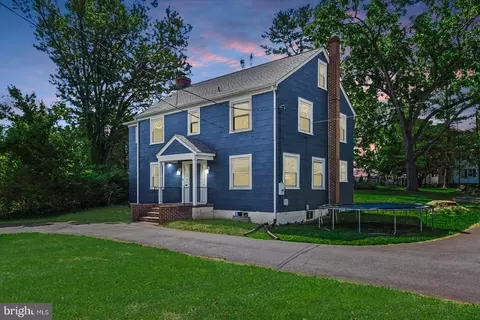416 E Main St E, Orange, VA 22960