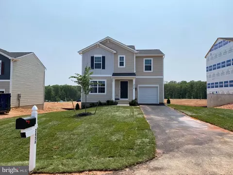 2456 Misty Meadow Ln, Locust Grove, VA 22508