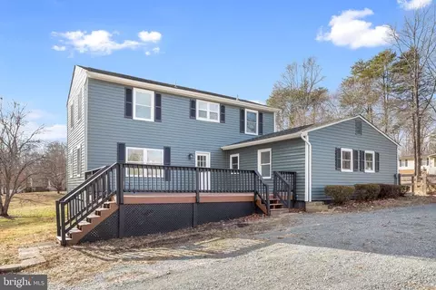 29180 Raccoon Ford Rd, Burr Hill, VA 22433