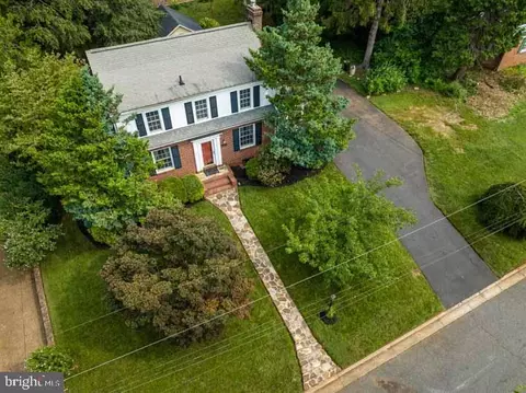 215 Piedmont St, Orange, VA 22960
