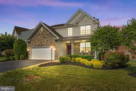 2071 Chesterfield Rd, Locust Grove, VA 22508
