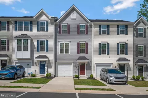 2771 Bears Den Dr, Locust Grove, VA 22508