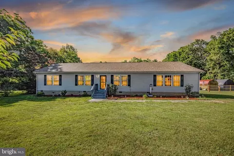 31022 Lumber Rd, Locust Grove, VA 22508