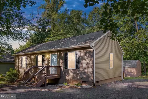 4501 Lakeview Pkwy, Locust Grove, VA 22508