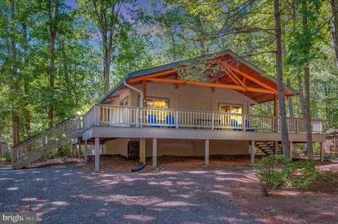 120 Hillside Dr, Locust Grove, VA 22508