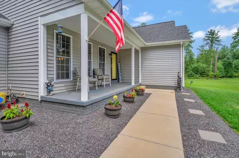 28059 Old Office Rd, Rhoadesville, VA 22542 photo 2