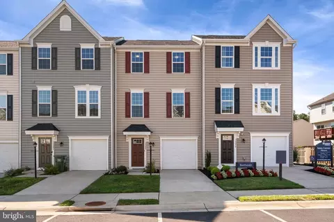 36080 Fawn Ln, Locust Grove, VA 22508
