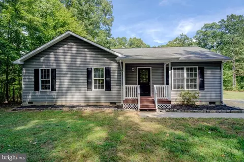 3184 Sareth Ln, Locust Grove, VA 22508