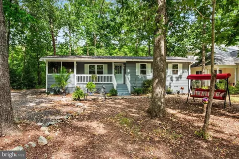 413 Westover Pkwy, Locust Grove, VA 22508