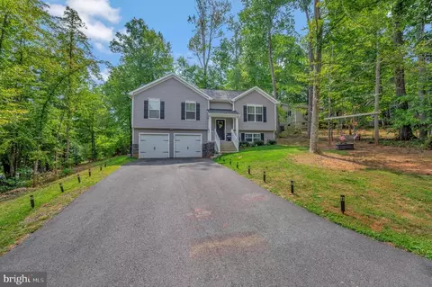 720 Gold Valley Rd, Locust Grove, VA 22508