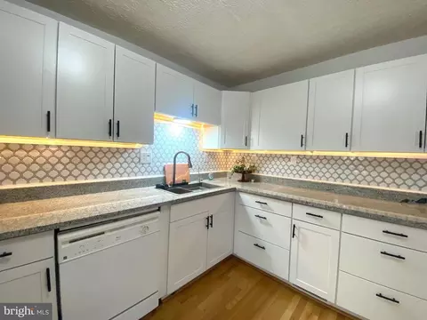 167 E Main St E, Orange, VA 22960 photo 9
