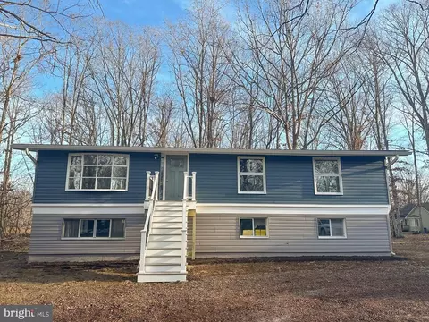 304 Constitution Blvd, Locust Grove, VA 22508