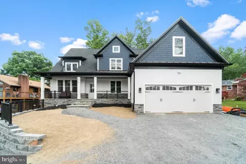 119 Lee Cir, Locust Grove, VA 22508