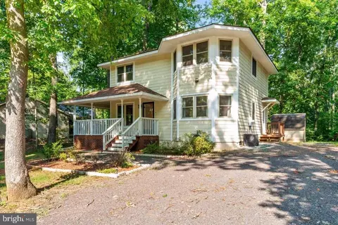 106 Edgemont Ln, Locust Grove, VA 22508