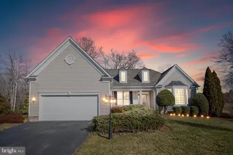 1438 Morris Pond Dr, Locust Grove, VA 22508