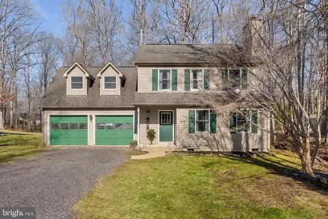 129 Jefferson Ave, Locust Grove, VA 22508