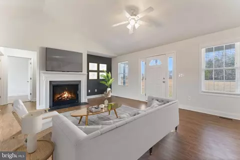 7134 Pinecone Rd, Culpeper, VA 22701 photo 9