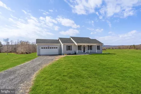 7134 Pinecone Rd, Culpeper, VA 22701 photo 3