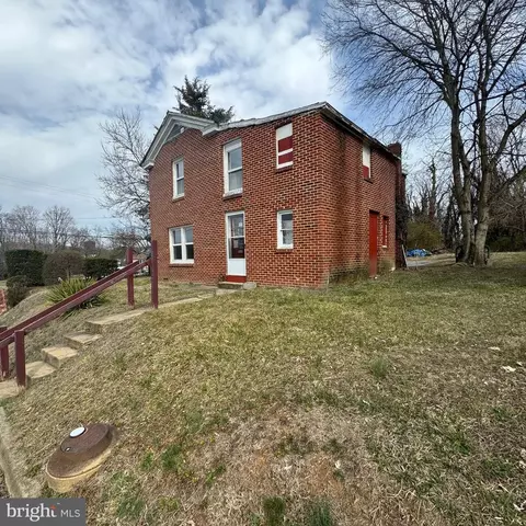300 Depot St, Gordonsville, VA 22942
