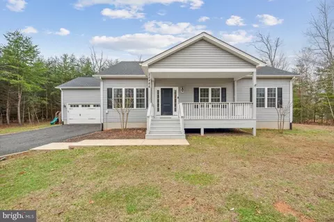 25466 Jabo Ln, Rhoadesville, VA 22542