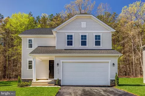 2848 White Tail Dr, Locust Grove, VA 22508