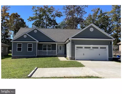 1906 Lakeview Pkwy, Locust Grove, VA 22508