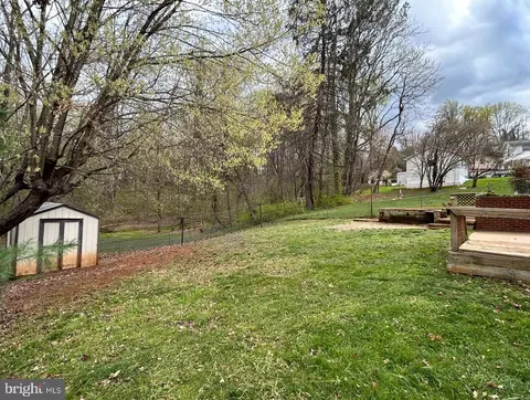 282 Berry St, Orange, VA 22960 photo 36