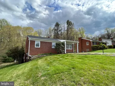 282 Berry St, Orange, VA 22960 photo 46