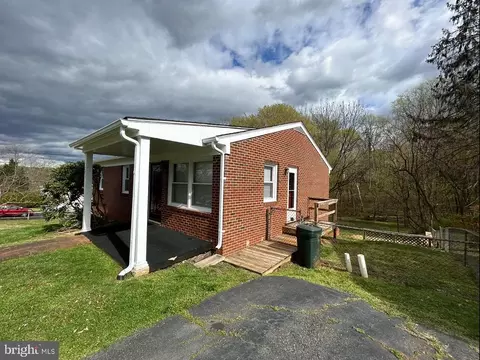 282 Berry St, Orange, VA 22960 photo 35