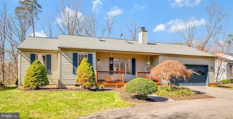 312 Yorktown Blvd, Locust Grove, VA 22508