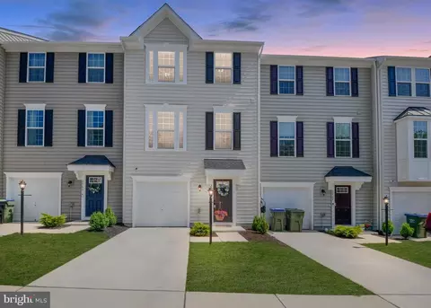 2765 Bears Den Dr, Locust Grove, VA 22508