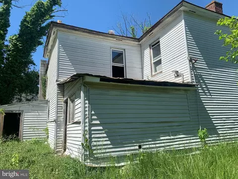 313 Cobb St, Gordonsville, VA 22942