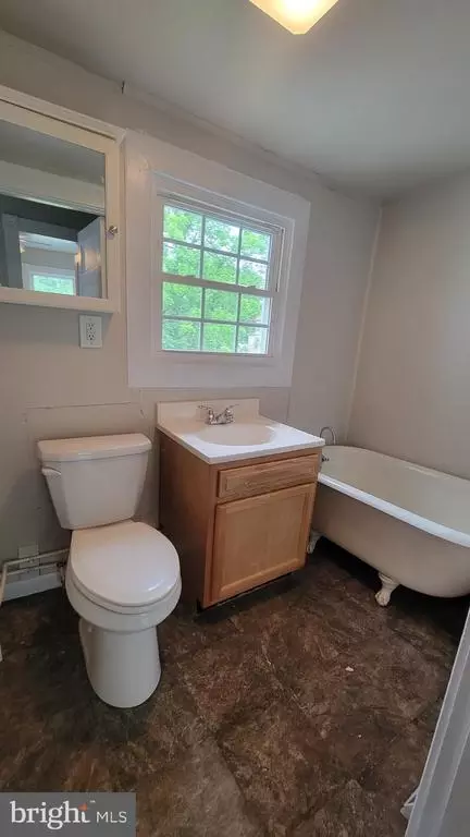165 E Main St E, Orange, VA 22960 photo 17
