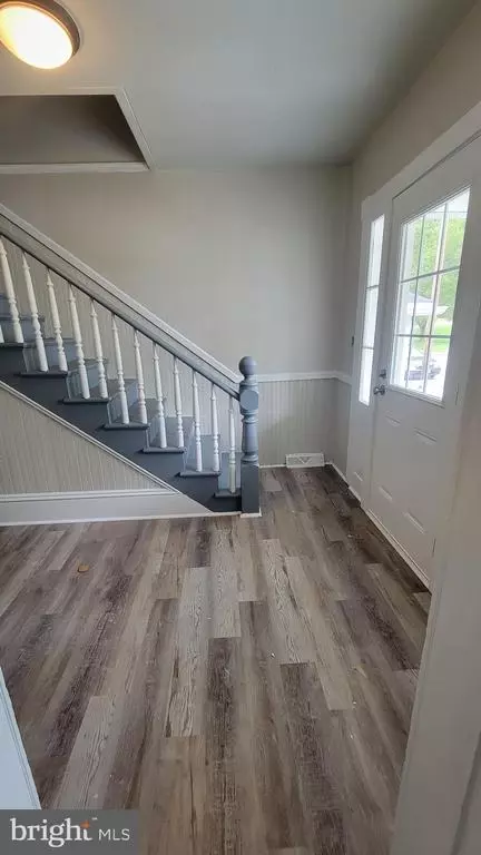 165 E Main St E, Orange, VA 22960 photo 6