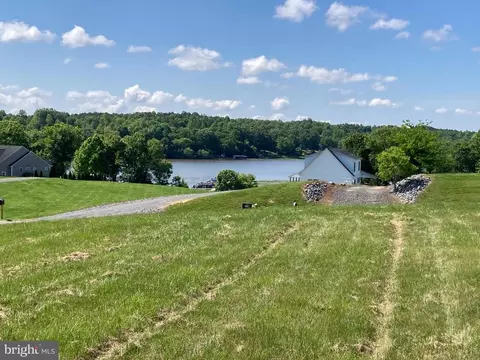 Lookout Cir, Orange, VA 22960 photo 5