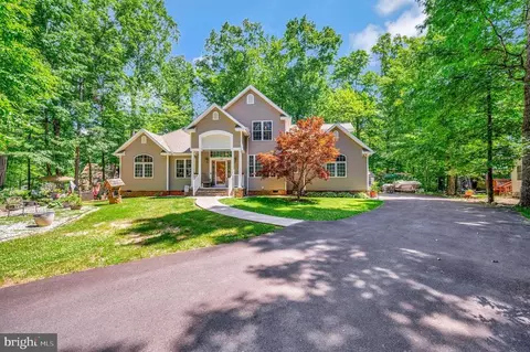 110 Sunset Ct, Locust Grove, VA 22508