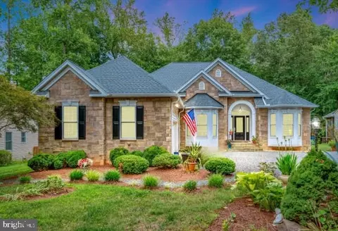 2605 Lakeview Pkwy, Locust Grove, VA 22508