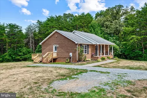 29301 Red Fox Ln, Rhoadesville, VA 22542 photo 3