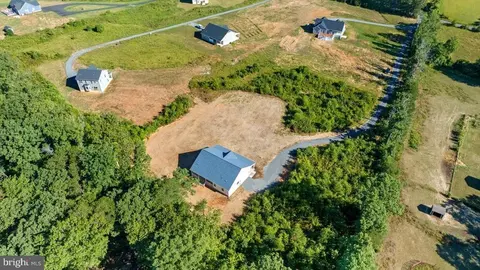 29448 Old Office Rd, Rhoadesville, VA 22542 photo 5